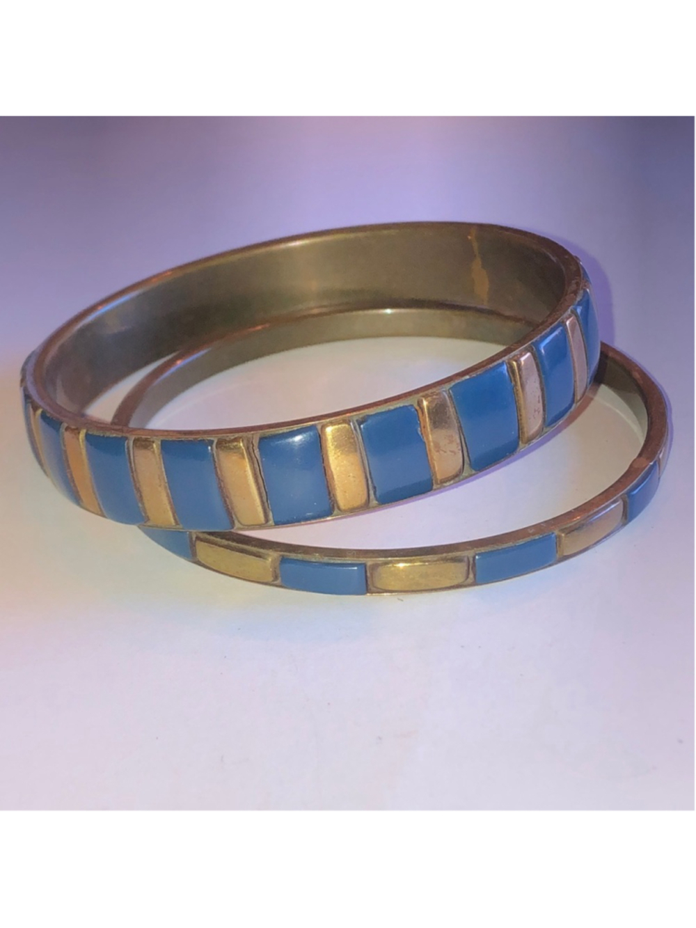 Vintage Brass & Blue Plastic/Acrylic Color Block Design Boho Bangle Bracelets
